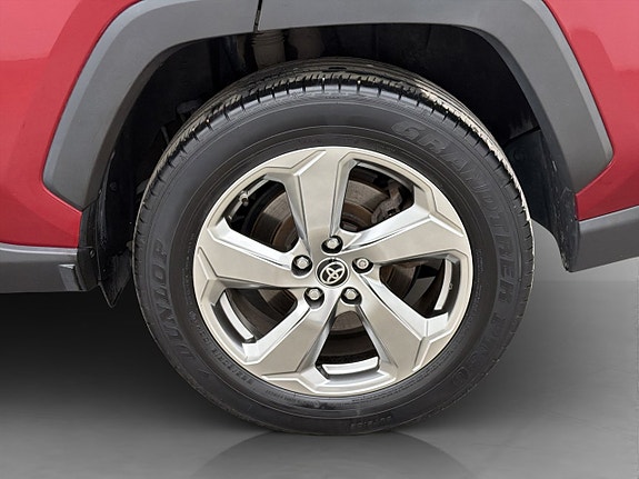 Toyota RAV4 11 of 30