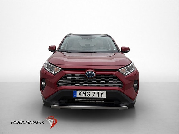 Toyota RAV4 2 of 30