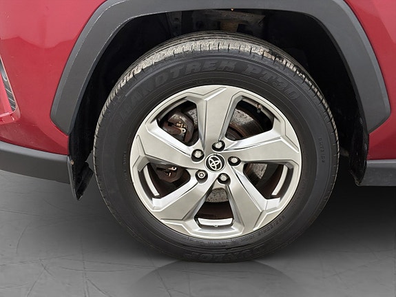 Toyota RAV4 10 of 30