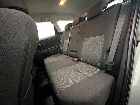 Toyota Auris 15 of 30