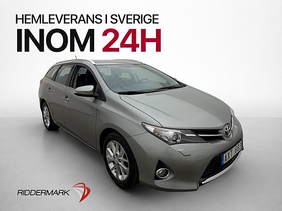Toyota Auris 3 of 30