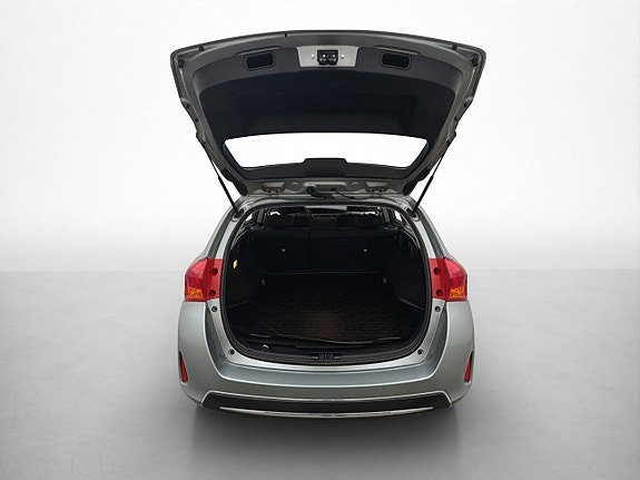 Toyota Auris 20 of 30
