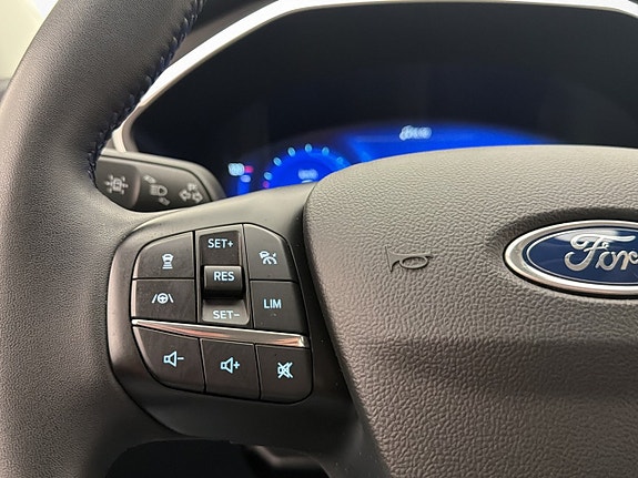 Ford Kuga 29 of 30