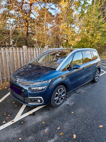 Citroen Grand C4 Picasso 2 of 10