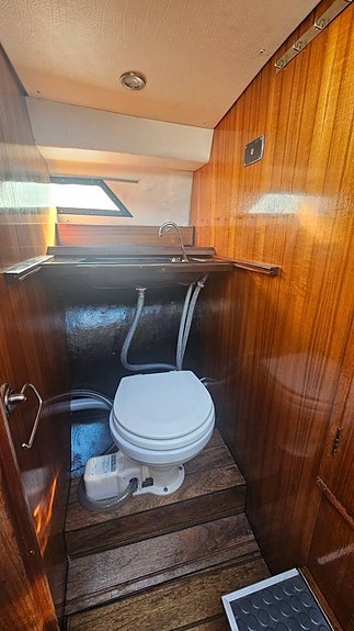 Windy 25 DC Volvo penta AD41 Diesel. Gott skick! 8 of 12
