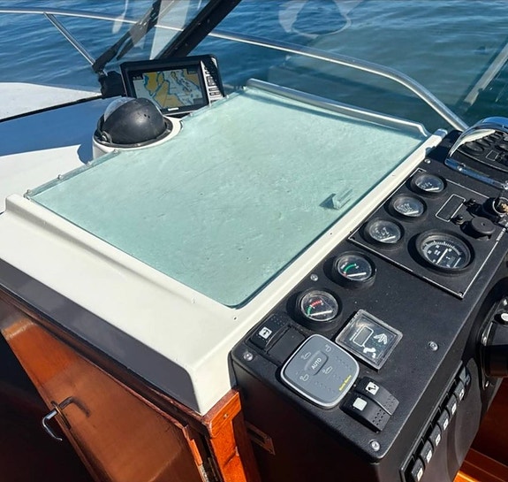 Windy 25 DC Volvo penta AD41 Diesel. Gott skick! 12 of 12