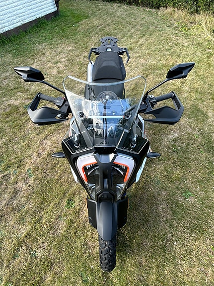 KTM 1290 Super Adventure S 5 of 8