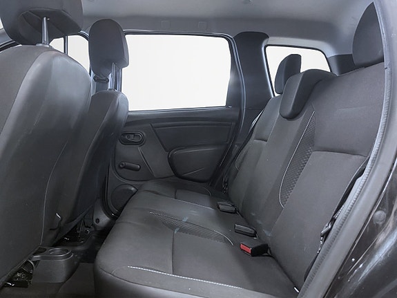 Dacia Duster 13 of 15
