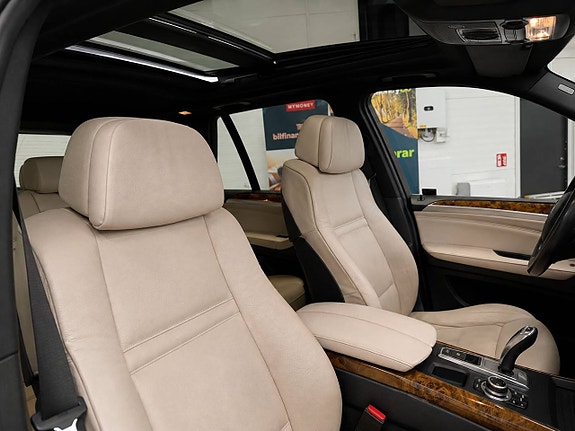 BMW X5 12 of 19