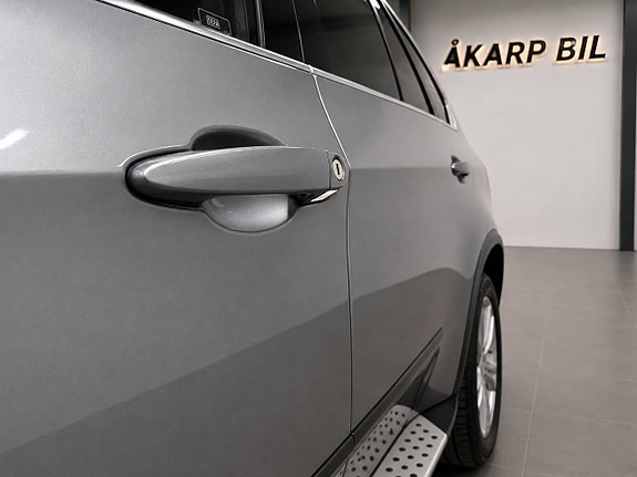 BMW X5 6 of 19