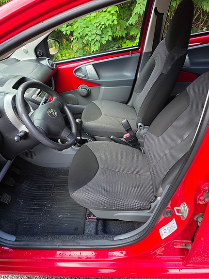 Toyota Aygo 6 of 6