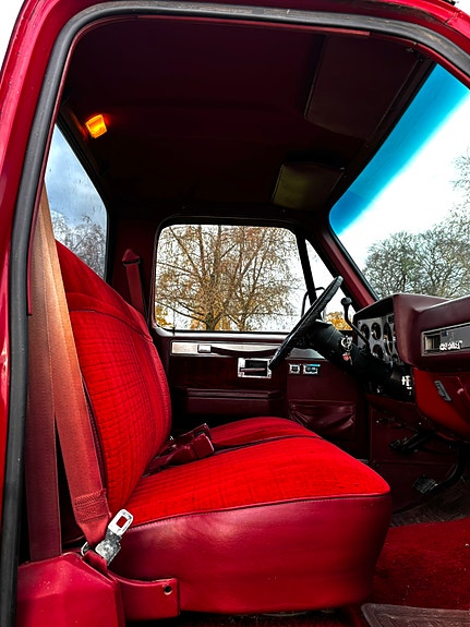 Chevrolet C20 9 of 16