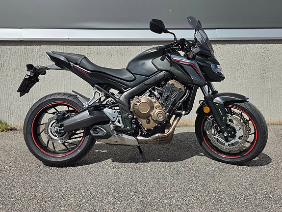 Honda CB650F 3 of 7