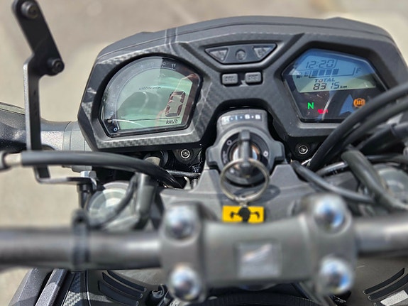 Honda CB650F 6 of 7