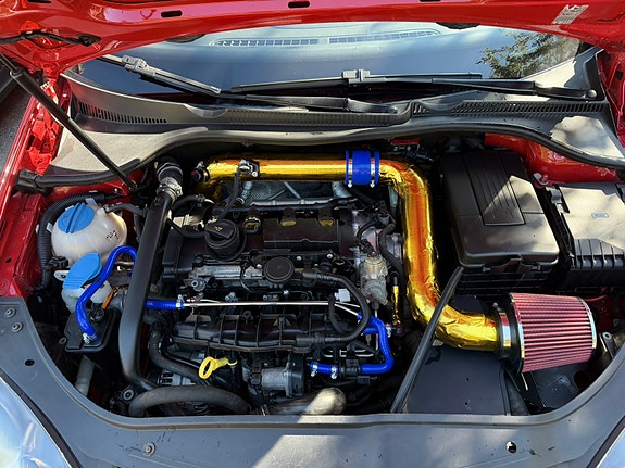 Volkswagen Golf V 5 of 5