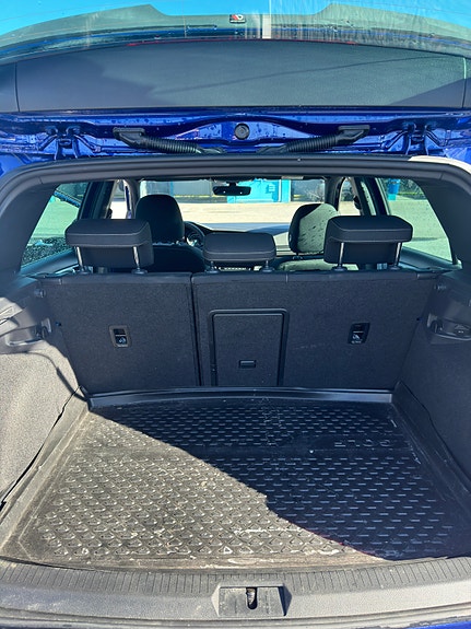 Volkswagen Golf VII 9 of 9