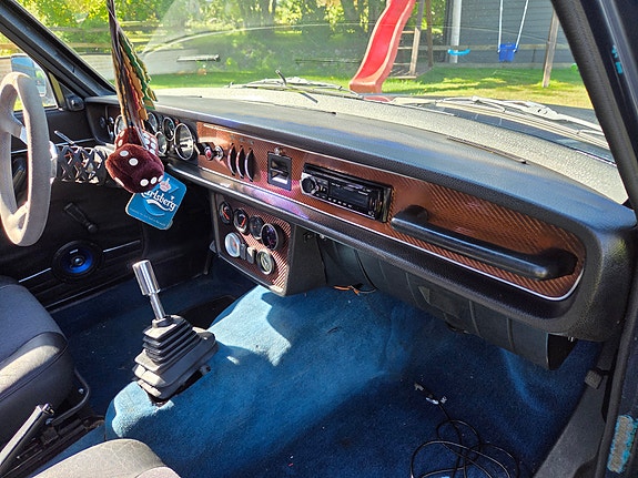 Volvo 142 5 of 7