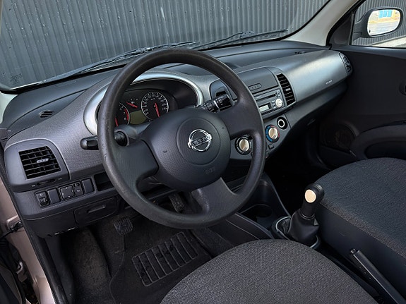 Nissan Micra 6 of 7