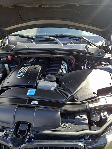 BMW 325i 12 of 21