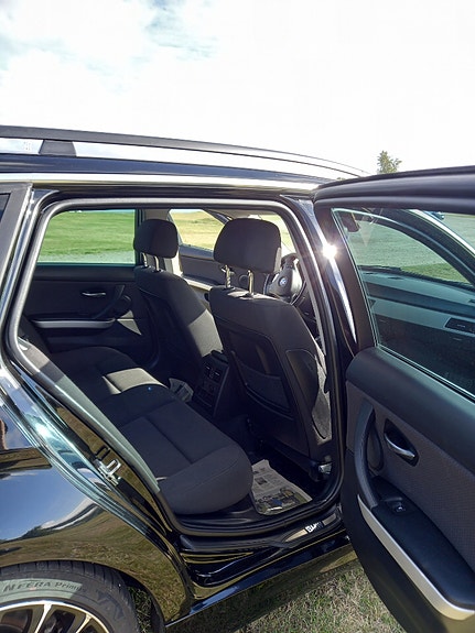 BMW 325i 8 of 21