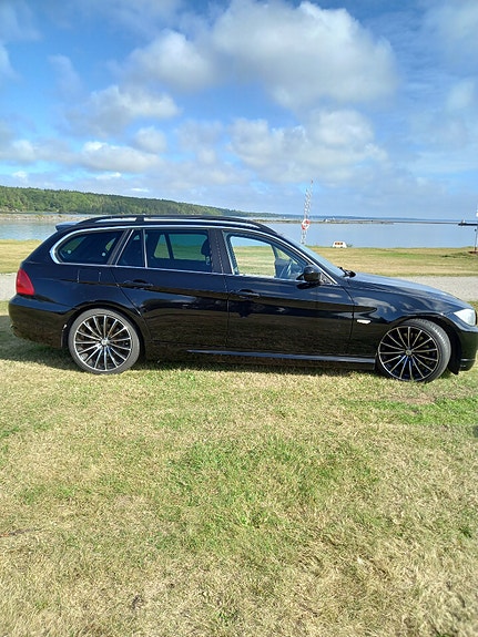 BMW 325i 11 of 21
