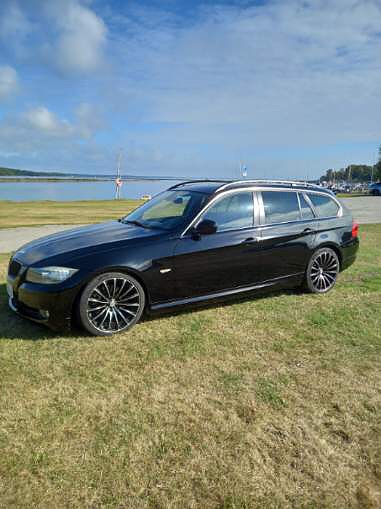 BMW 325i 21 of 21