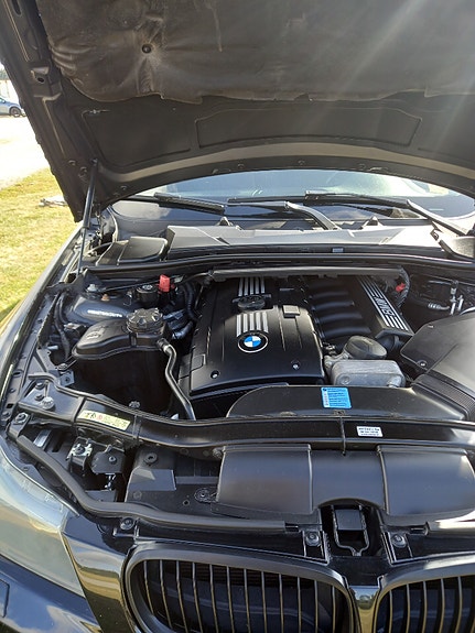 BMW 325i 13 of 21