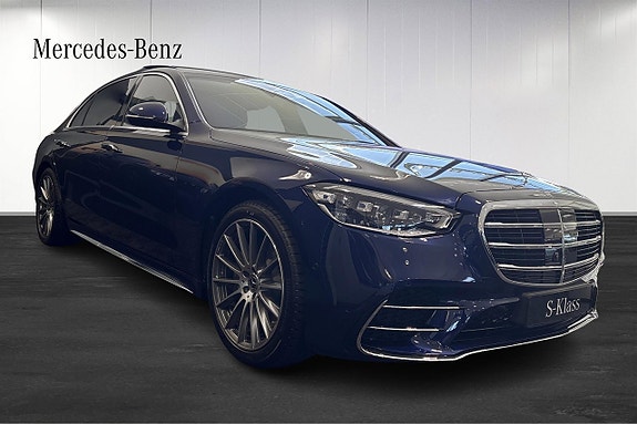 Mercedes-Benz S580 e 2 of 21