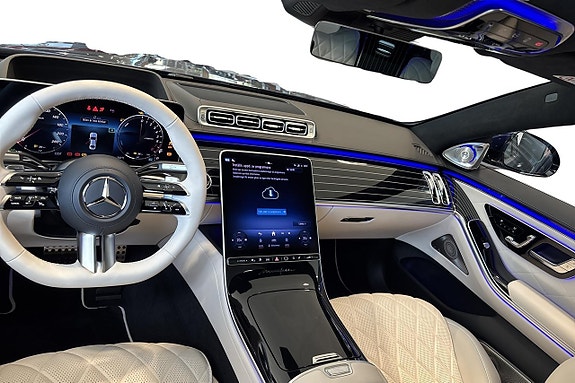 Mercedes-Benz S580 e 7 of 21