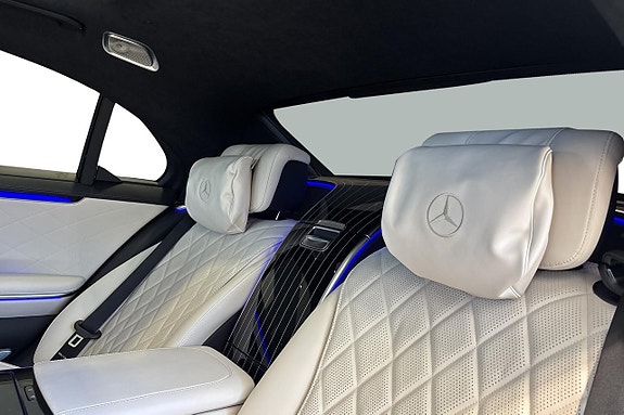 Mercedes-Benz S580 e 20 of 21