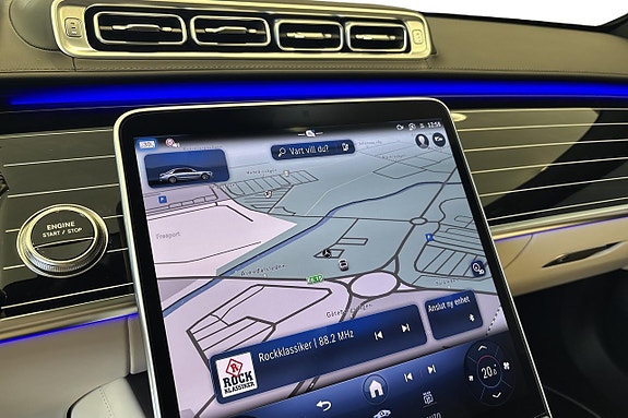 Mercedes-Benz S580 e 17 of 21