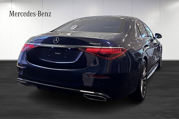 Mercedes-Benz S580 e 3 of 21