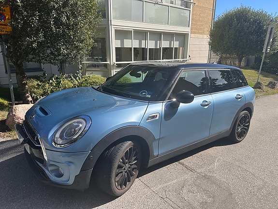 MINI Clubman Cooper S 4 of 4