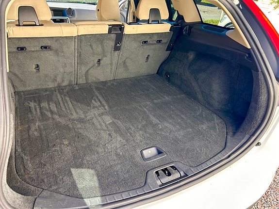 Volvo V60 13 of 13