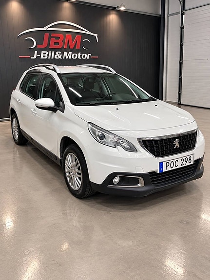 Peugeot 2008 2 of 7
