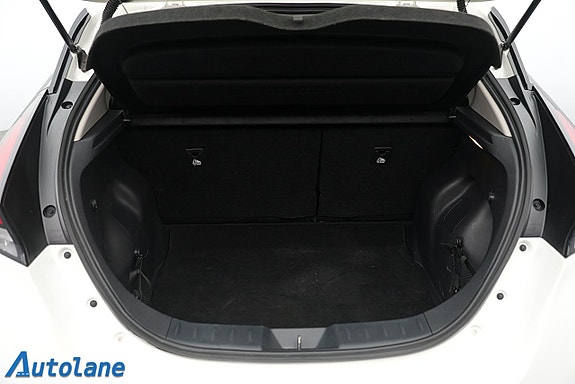 Nissan Leaf 28 of 28