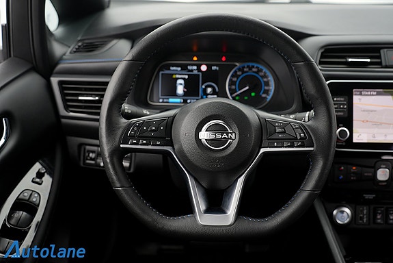 Nissan Leaf 13 of 28