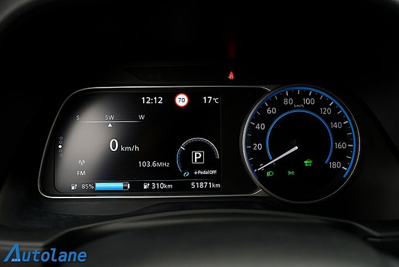 Nissan Leaf 15 of 28