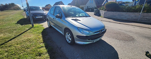 Peugeot 206 3 of 8