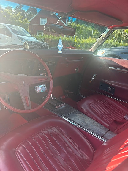 Pontiac Firebird 6 of 7