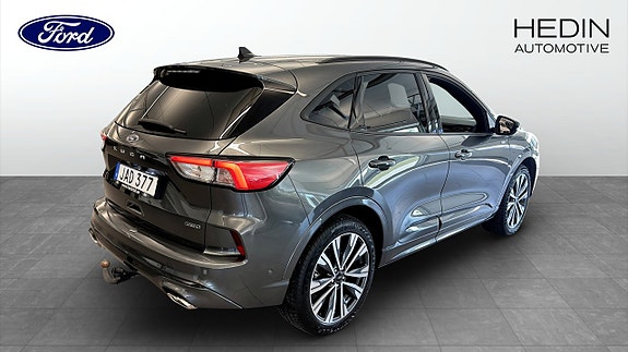 Ford Kuga 11 of 12