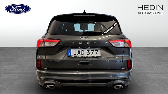 Ford Kuga 7 of 12