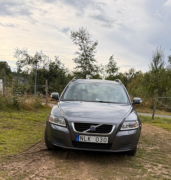 Volvo V50 4 of 10