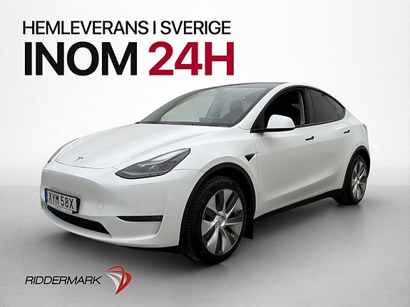 Tesla Model Y 4 of 30