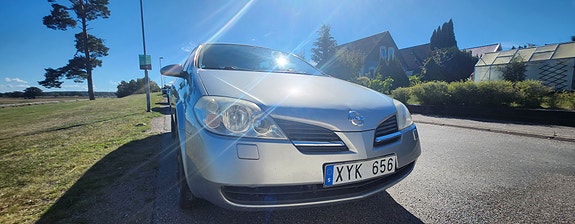 Nissan Primera 2 of 9