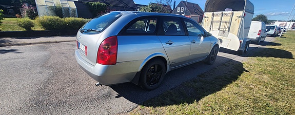 Nissan Primera 4 of 9
