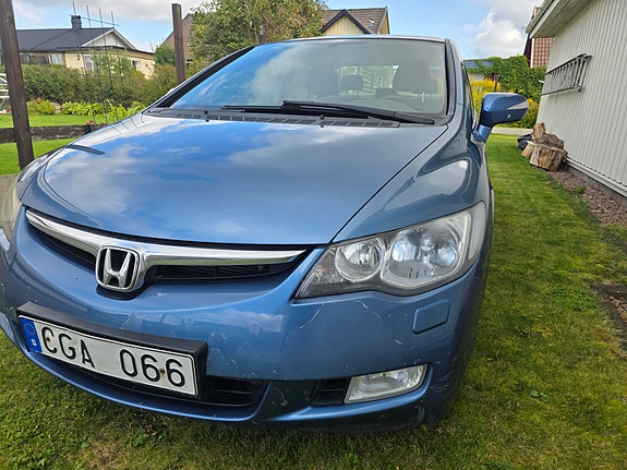 Honda Civic 2 of 8