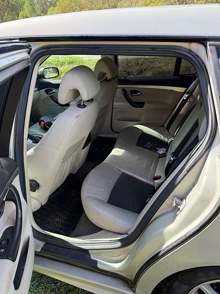 Saab 9-3 7 of 7