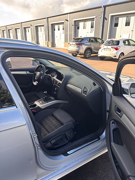 Audi A4 3 of 6