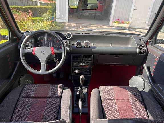 Fiat Uno 5 of 8